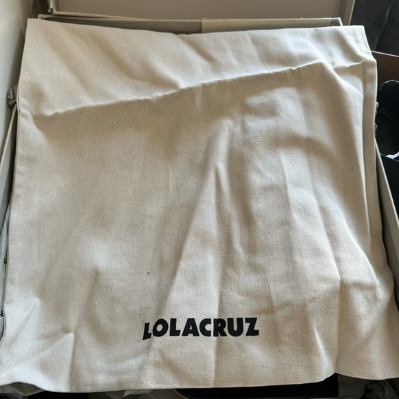 NWT Lola Cruz #045T30BK Chunky Heeled Zip-Back Boots in Black Suede - Picture 11 of 13